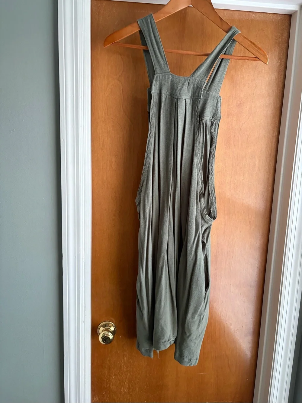 Hand Sew Olive Green Ribbed Pinafore Midi Dress - Effortless Everyday Style - Picture 2 of 9